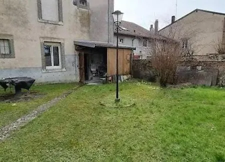 Chambre Tout Equipee * Lacroix-sur-Meuse