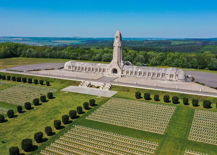 Equipee Проживание в семье Lacroix-sur-Meuse